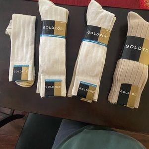 Brand new men’s gold toe size 10 to 13 dress socks